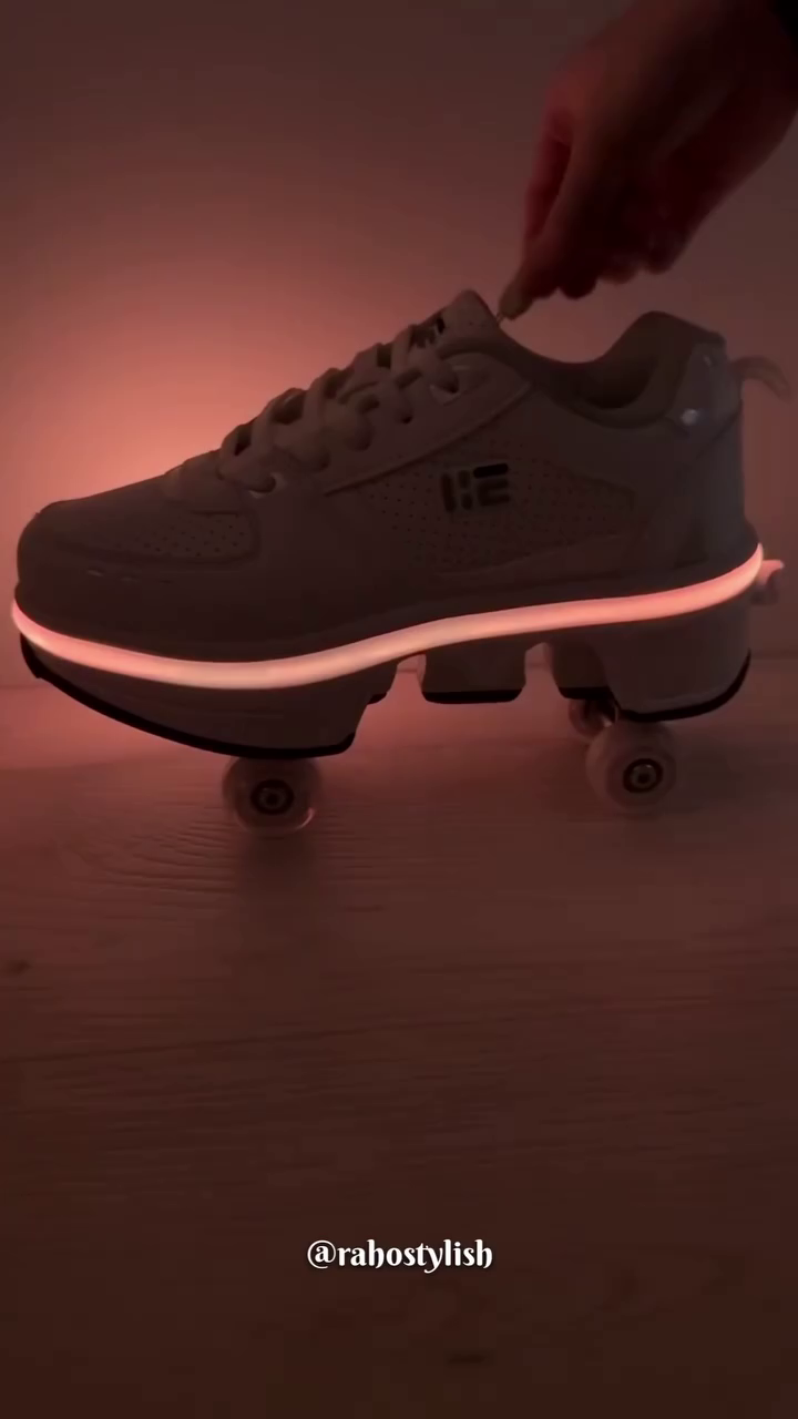 ✨ TurboGlow LED Roller Sneakers – 3-in-1 Futuristic Sports Edition ✨ Where fashion meets technology, and every step becomes an experience! 🔥👟✨