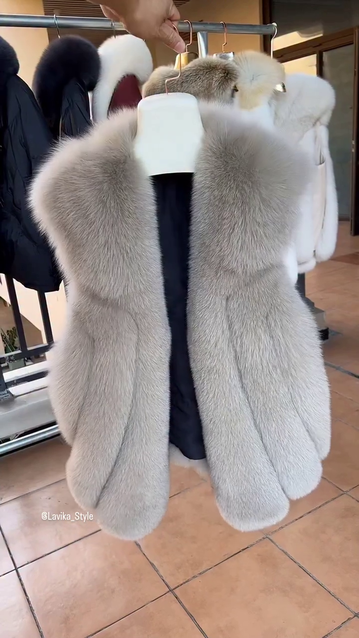 ✨ Royal Luxe Faux Fur Winter Vest – Premium Plush Edition ✨
