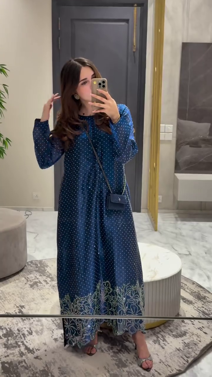 💙✨ “Midnight Sapphire Embroidered Maxi – Elegant, Effortless & Timeless” ✨💙