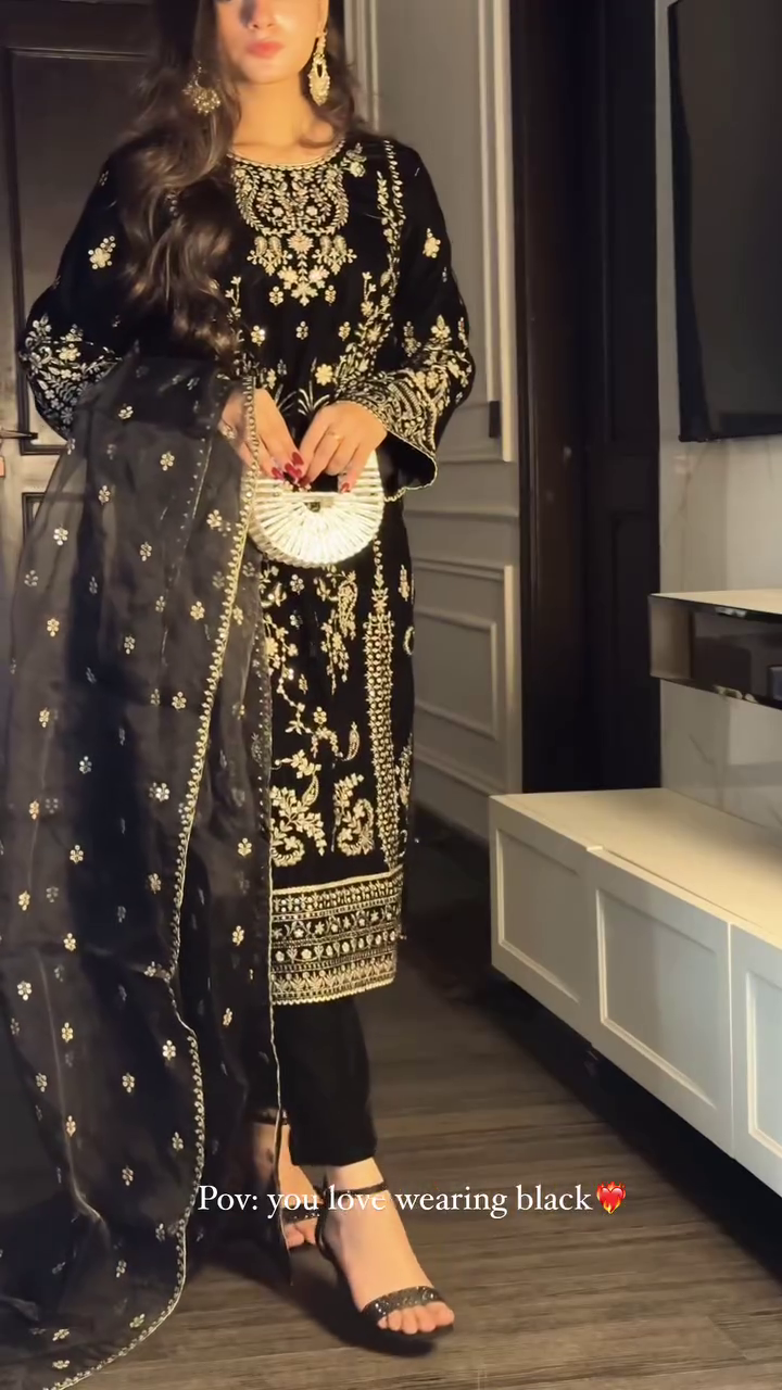 🖤✨ “Royal Noir Hand-Embroidered Luxury 3-Piece Set – Black Elegance Redefined” ✨🖤