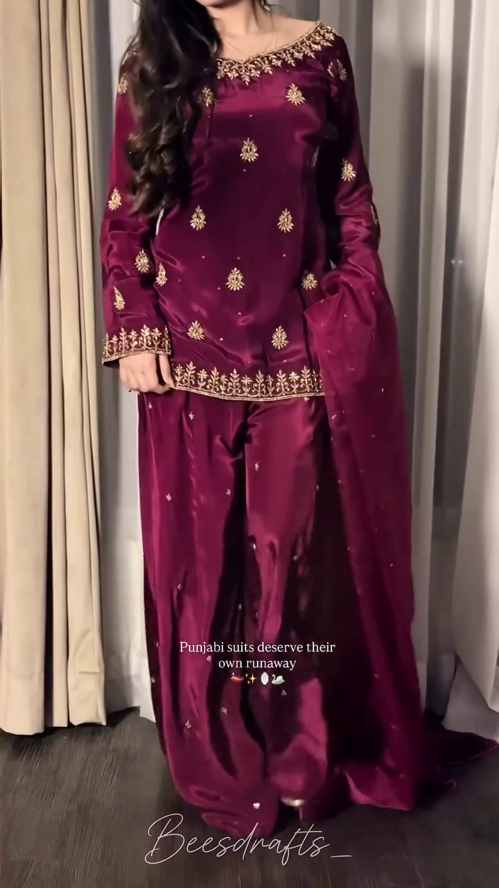 💖✨ “Royal Plum Heritage Punjabi Suit – Crafted for Queens of Tradition” ✨💖