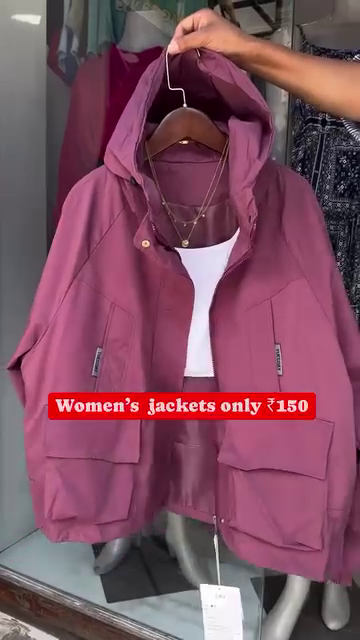 🧥💗 “Ultra-Trendy Women’s Hooded Streetwear Jacket – Lightweight, Stylish & Everyday Essential” ✨