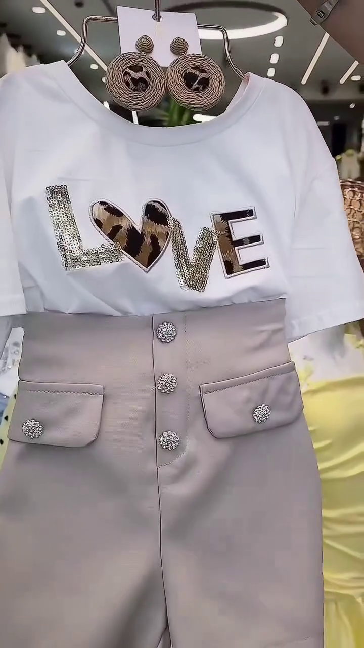 ✨💖 “LOVE Chic Kids Co-ord Set – Trendy, Comfy & Super Stylish Summer Outfit”