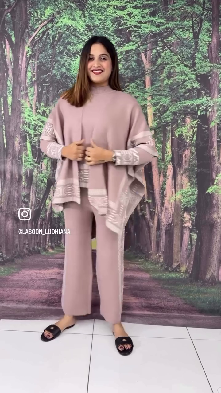 ✨💗 “Elegant Luxe Knit Poncho Co-Ord Set – Soft, Stylish & Winter-Perfect ” 💗✨