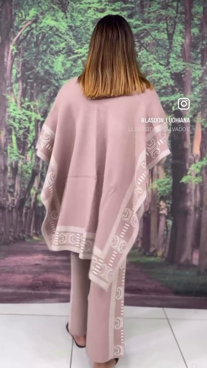 ✨💗 “Elegant Luxe Knit Poncho Co-Ord Set – Soft, Stylish & Winter-Perfect ” 💗✨