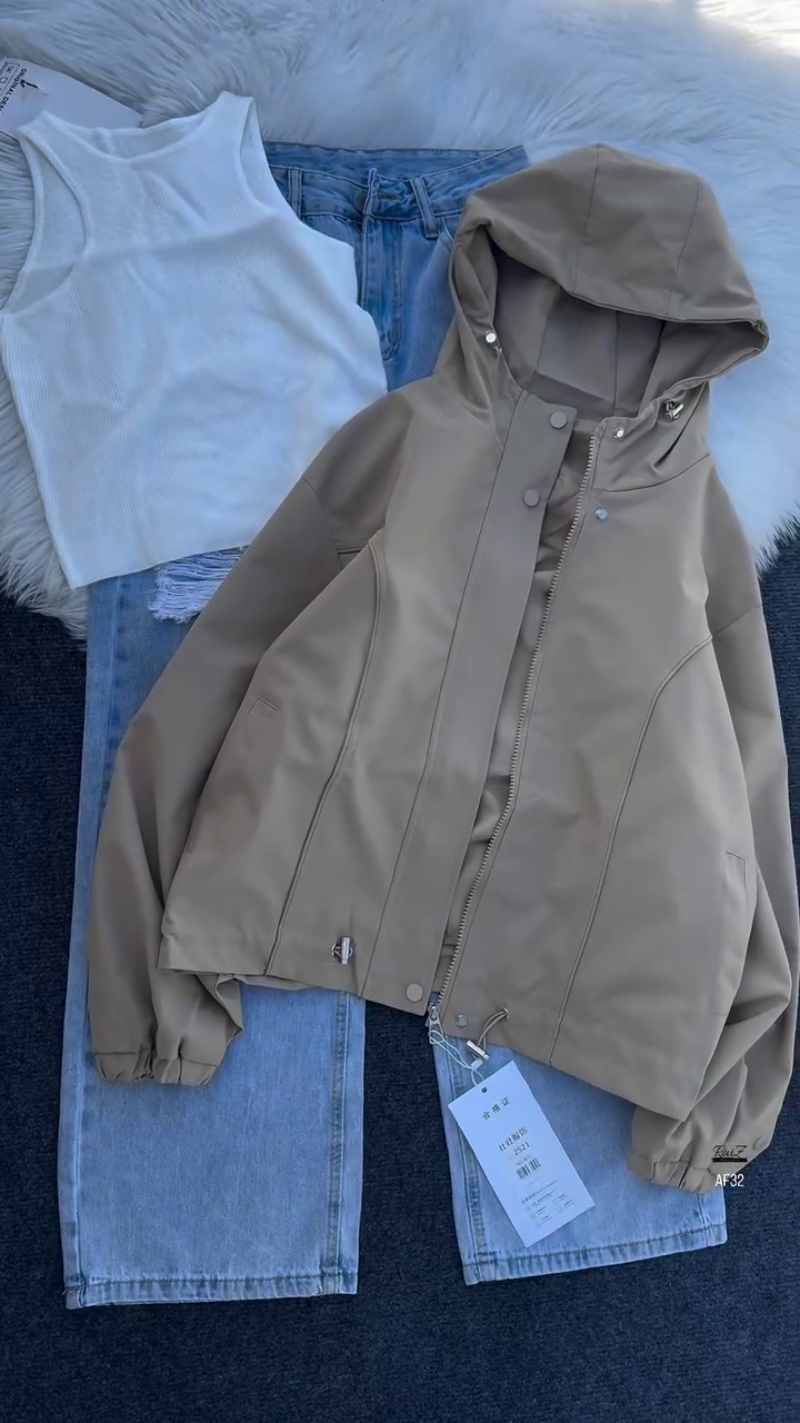 🧥✨ “Urban Breeze Hooded Jacket & Denim Co-ord – Casual Streetwear Essential (XXS–XXL)” ✨🧥