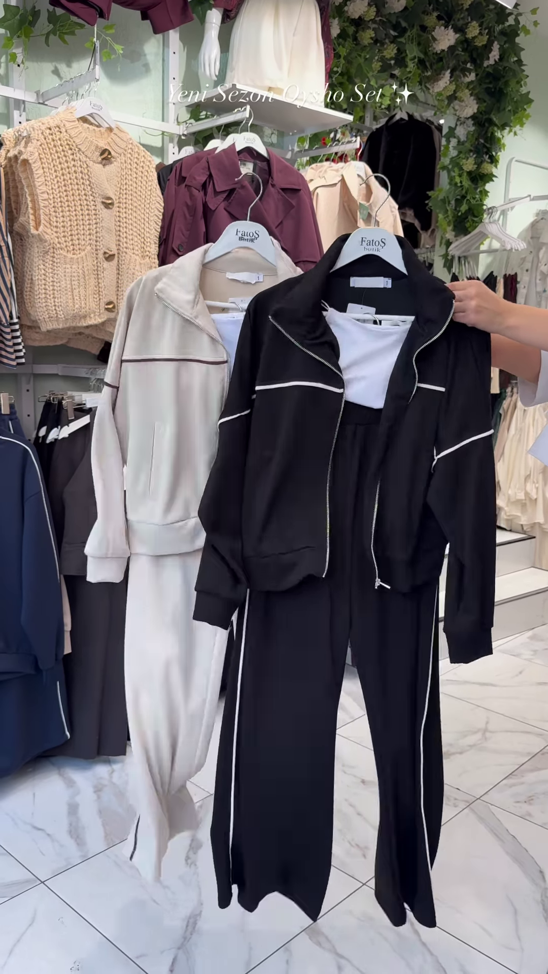 New Season Oversize Co-Ord Set – Sporty Chic Zip-Up Outfit 🖤🤍