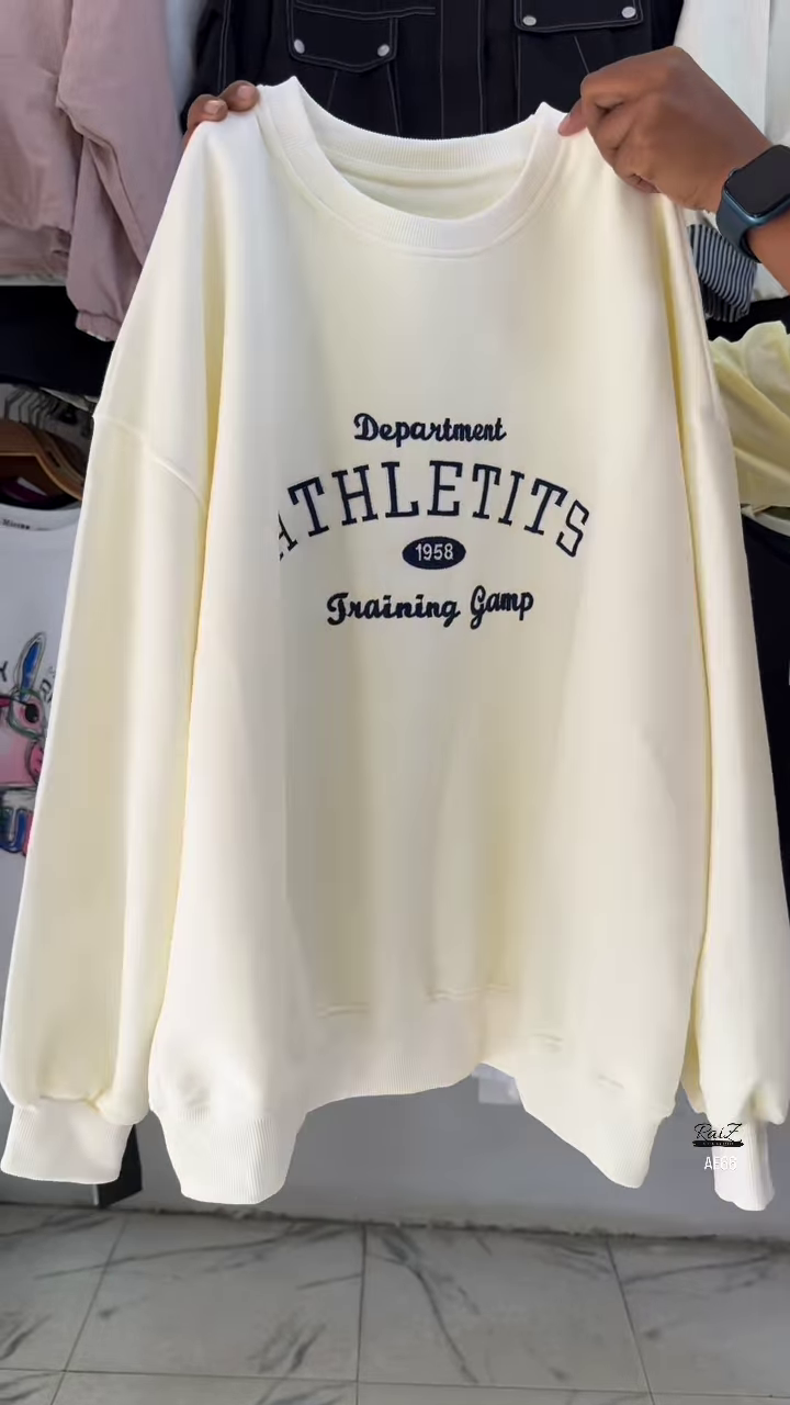 Athletics Department Oversized Sweatshirt – Vintage Campus Comfort 🤍✨