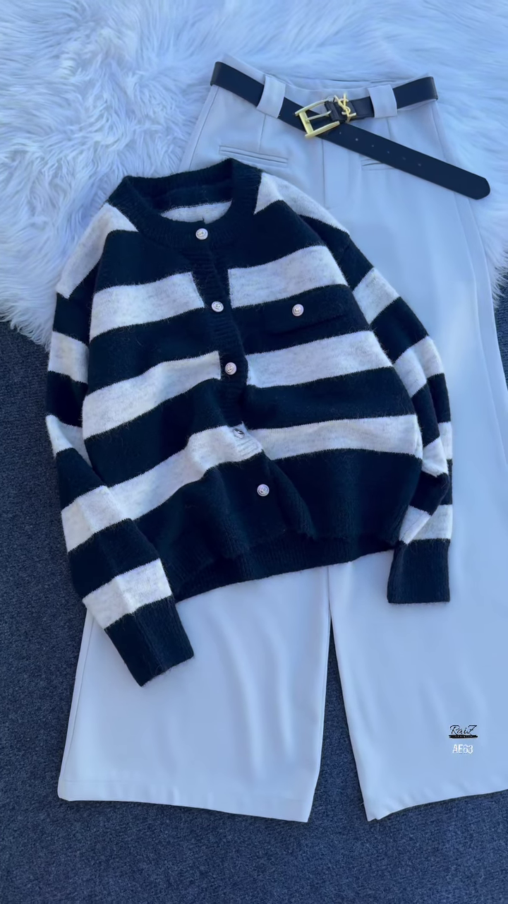 Classic Striped Button Cardigan – Soft Knit with Timeless Elegance 🖤🤍