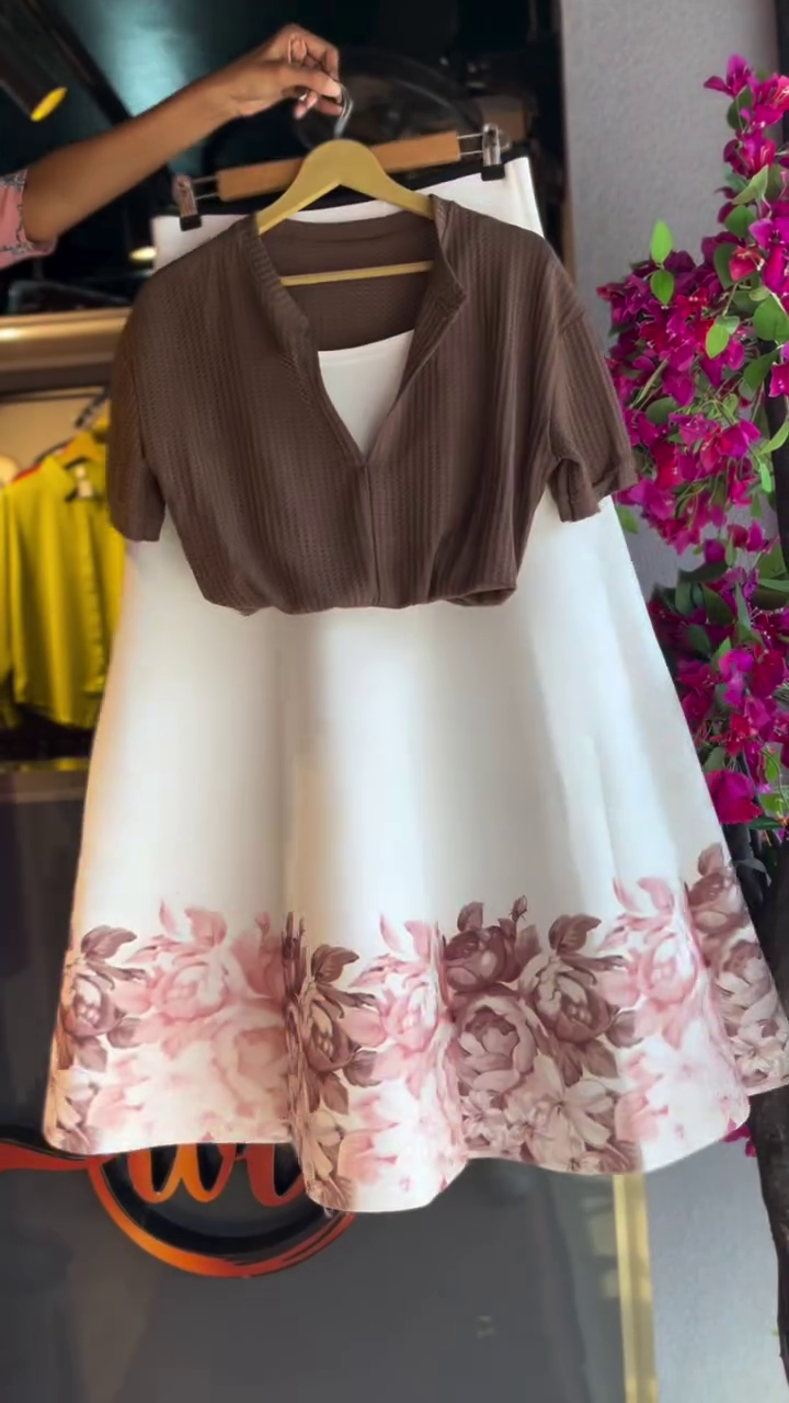 🌺 Mocha Blossom Layered Midi Dress – Effortless Elegance Collection 🌺