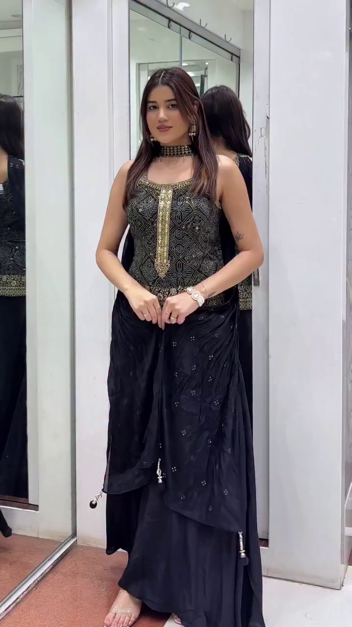 🖤 Midnight Royal Embroidered Palazzo Set – Where Grace Meets Glamour ✨👑