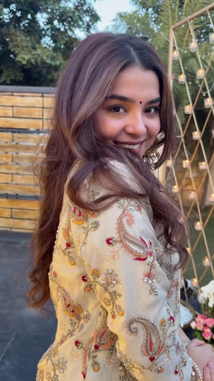 ✨ Noor-E-Zehen Embroidered Festive Kurta Set – Timeless Elegance in Every Thread ✨