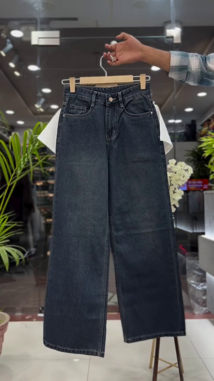 🖤 Midnight Chic Zip-Up Crop Top & Denim Wide-Leg Co-Ord Set 💙