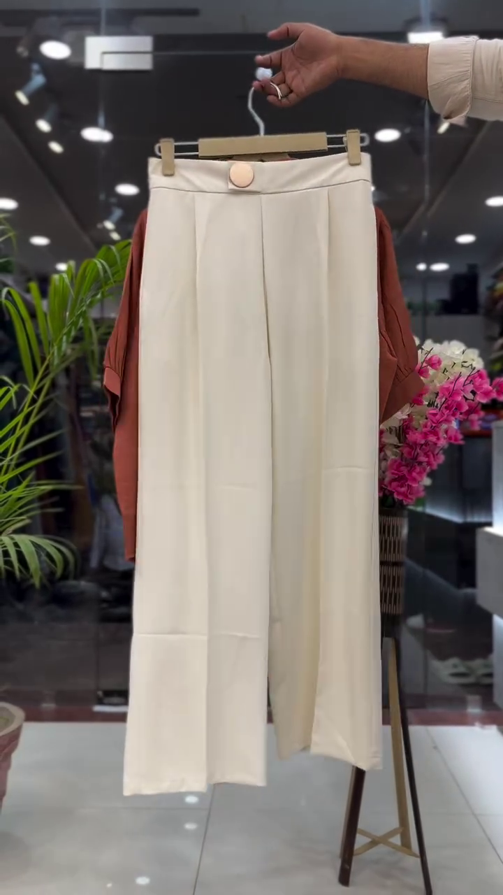 💚 Lime Luxe Lace-Detail Shirt & Ivory Wide-Leg Co-Ord Set 🤍