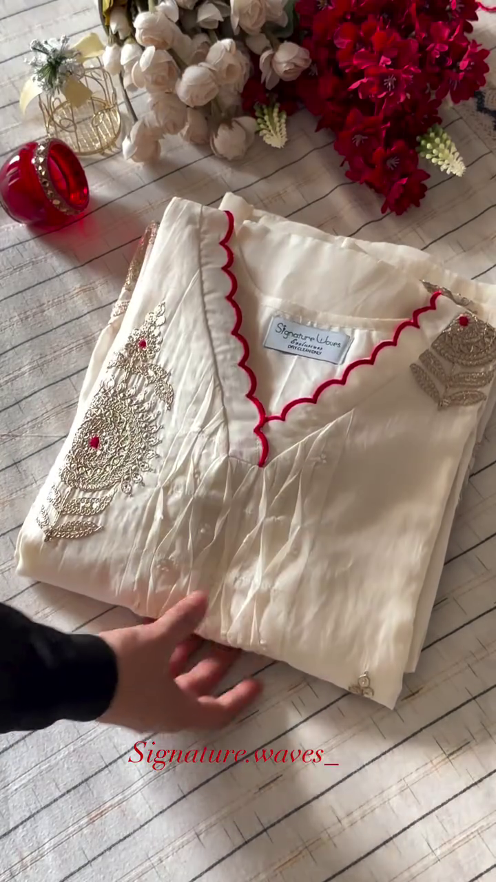 ✨ Royal Ivory Scallop Embellished Festive Kurta Set ❤️👑 | XXS–XXL