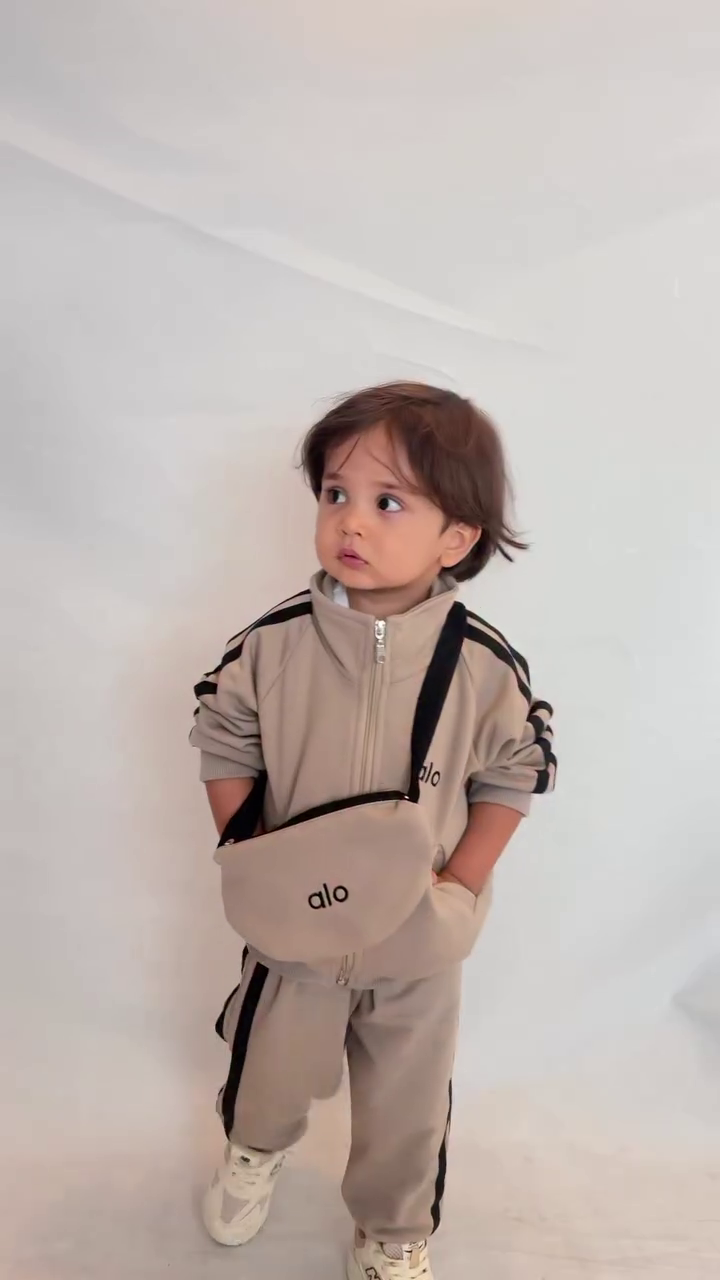 🧸 Mini Explorer Casual Outfit Set – Trendy Kids Everyday Style