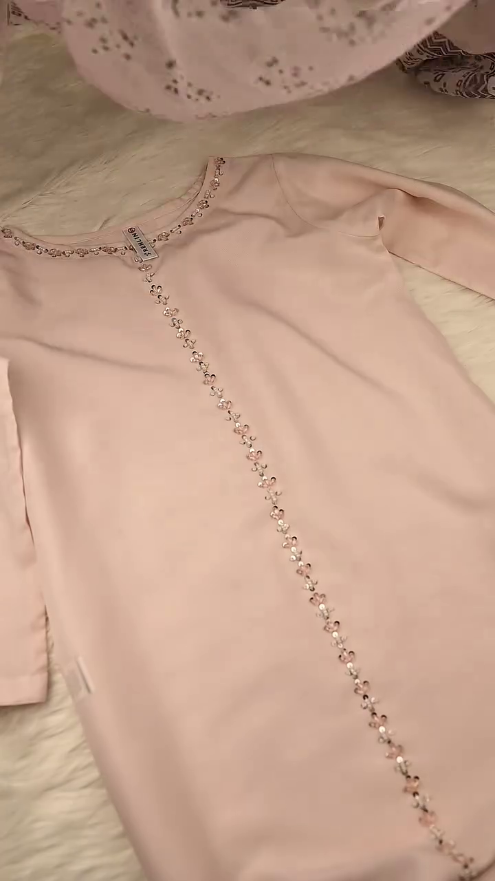 🌸 Blush Pink Embellished Kurta Set – Subtle Glam Elegance 🌸