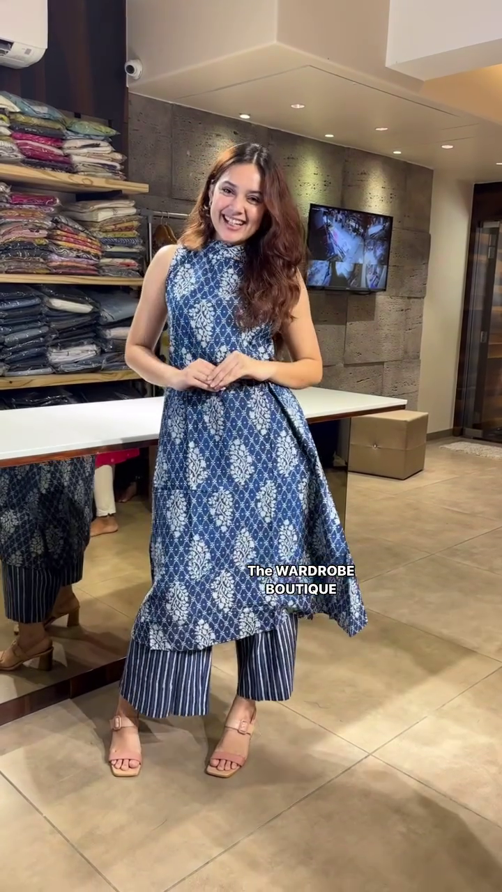 🖤 Midnight Printed Sleeveless Kurta Set – Effortless Everyday Chic 🖤