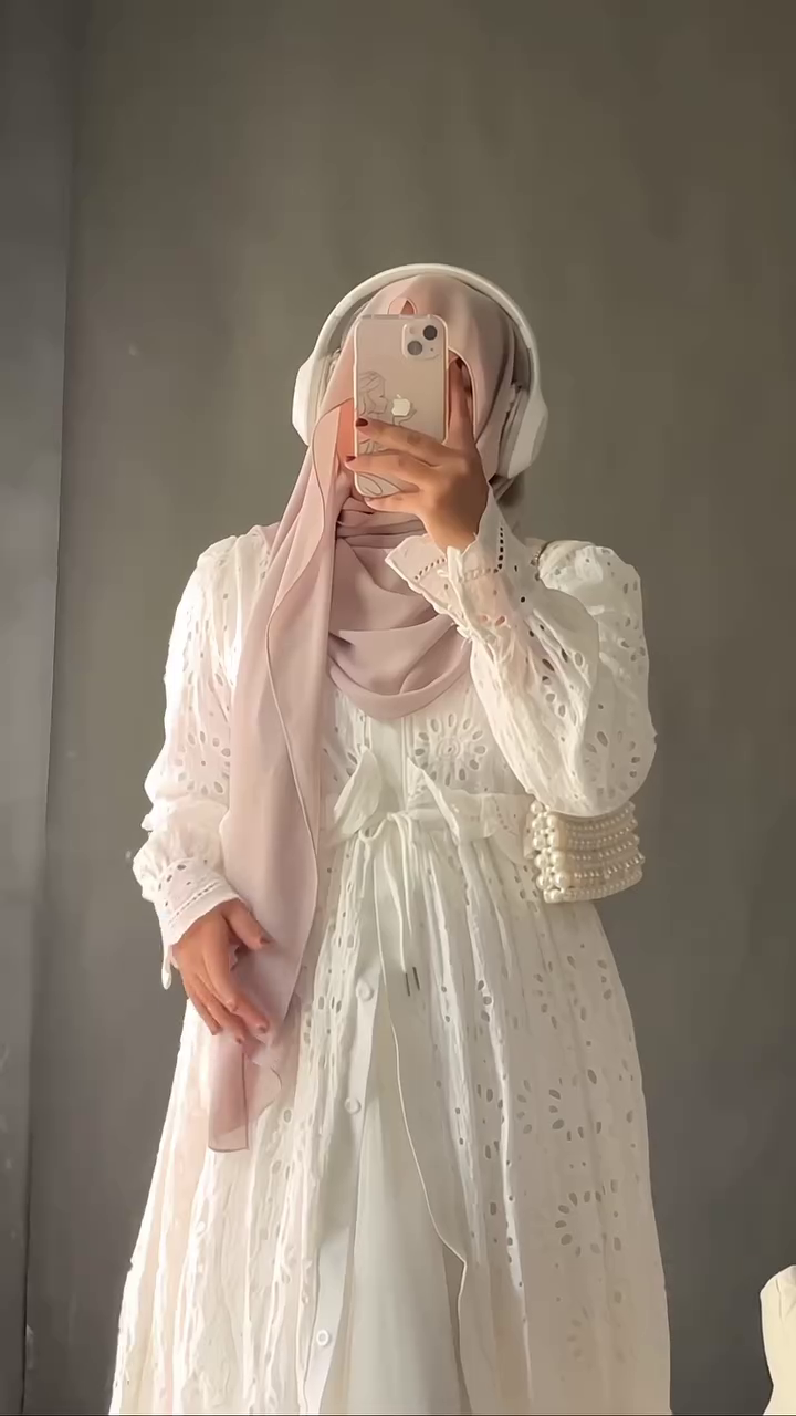 🤍 Ethereal White Embroidered Layered Abaya Set – Graceful Modest Elegance 🤍