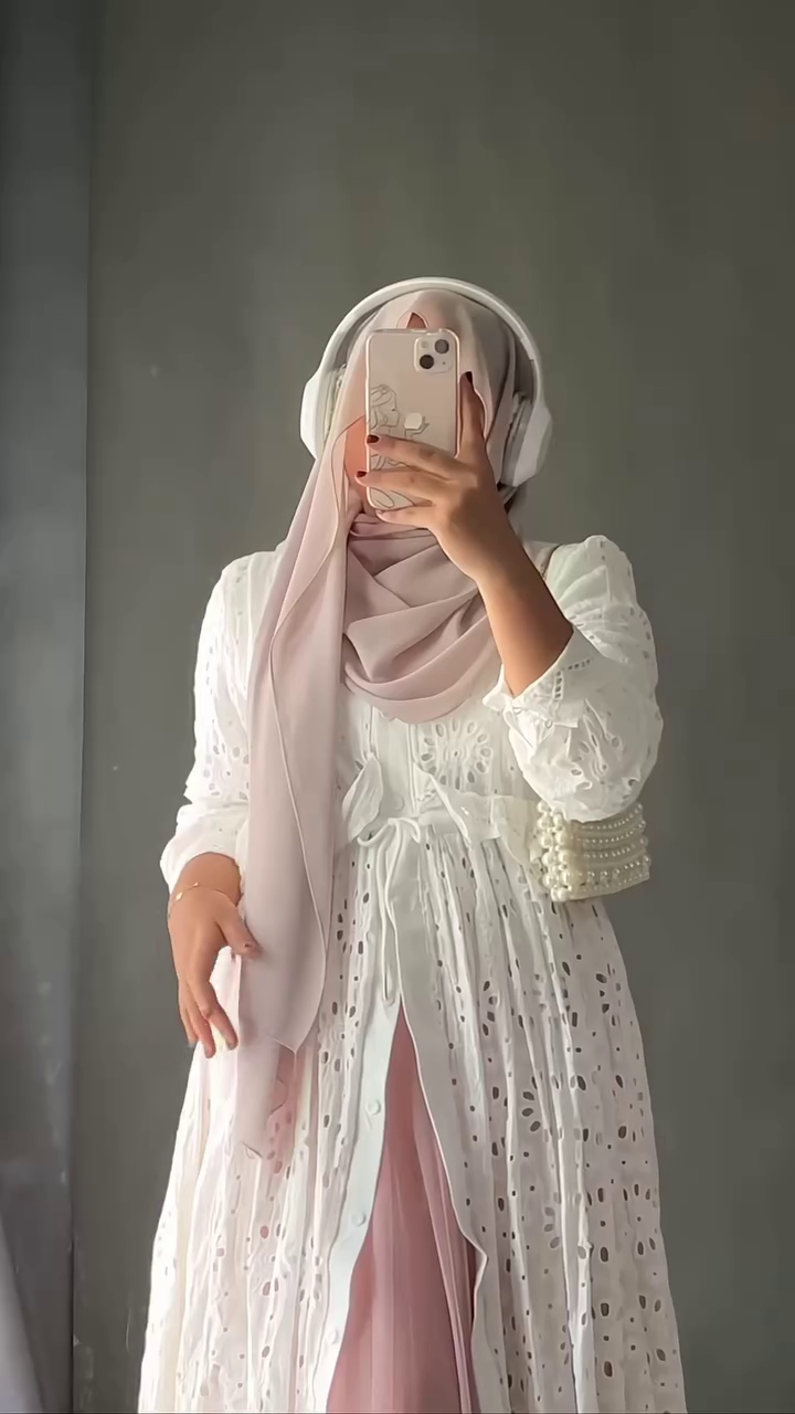 🤍 Ethereal White Embroidered Layered Abaya Set – Graceful Modest Elegance 🤍