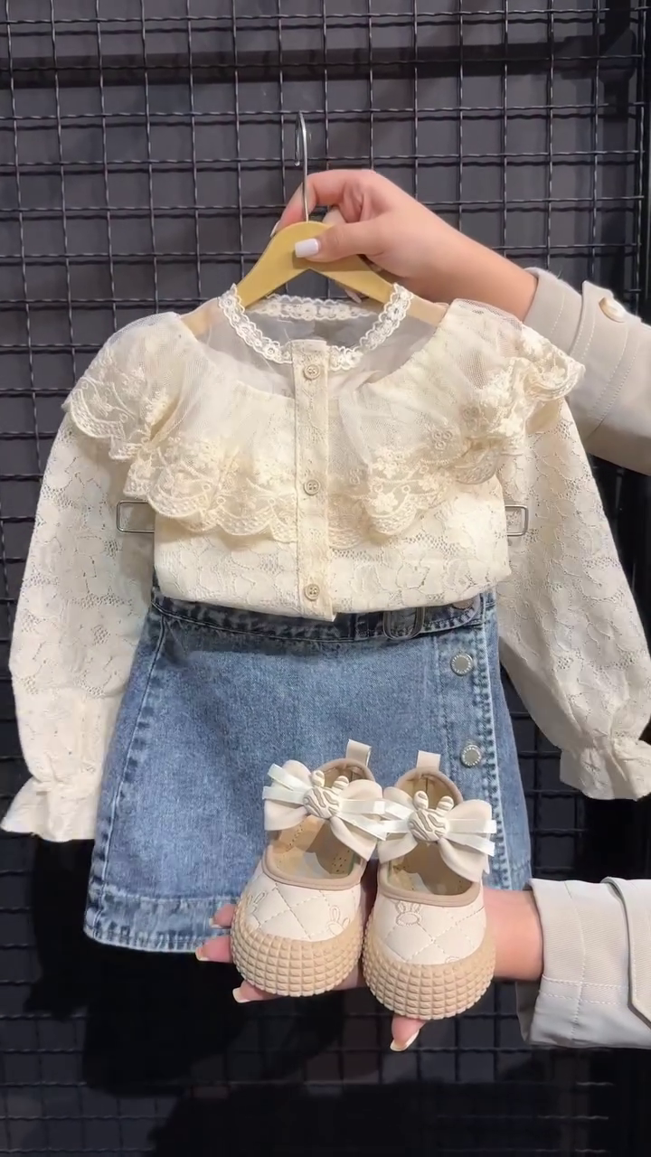 🤍 Vintage Lace Princess Top & Denim Skirt Set – Chic Little Fashionista Outfit 🤍