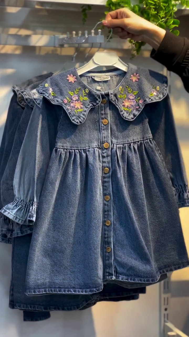 🌼 Vintage Bloom Denim Dress – Embroidered Collar Cute Chic 🌼