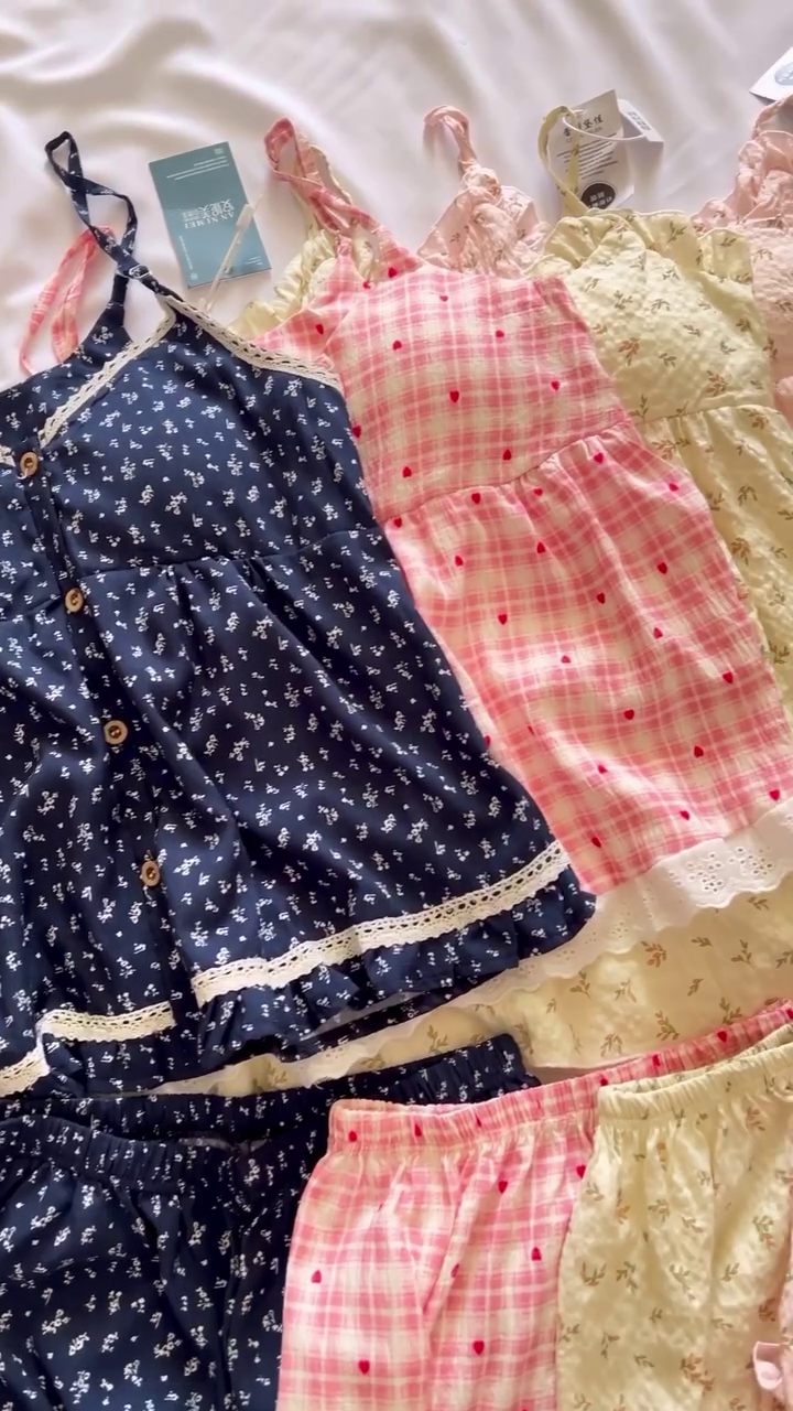 🌙 Midnight Bloom Cotton Pajama Set – Soft, Cute & Cozy Nights 🌙💙