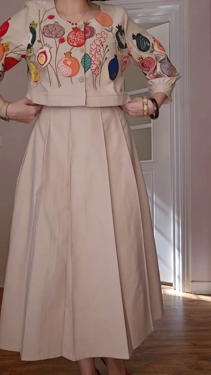 🍂 Artistic Embroidered Midi Dress – Elegant Statement Beige Dress with Handcrafted Details 🎨✨