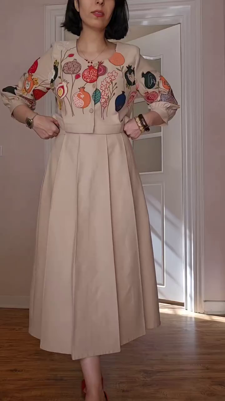 🍂 Artistic Embroidered Midi Dress – Elegant Statement Beige Dress with Handcrafted Details 🎨✨