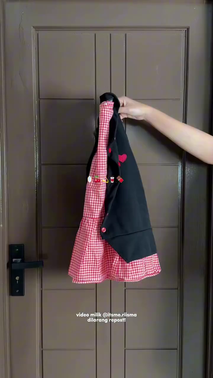 ❤️ Vintage Chic Gingham Dress with Classic Black Jacket Set ✨🖤