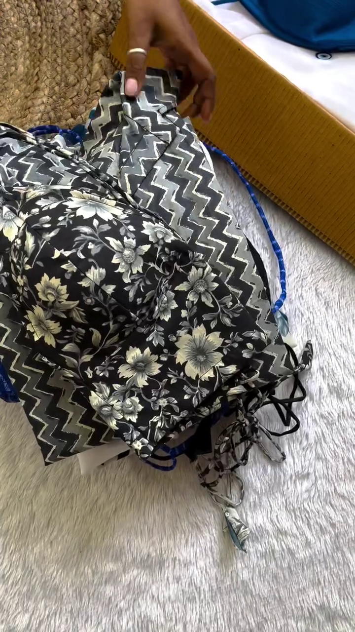 🌿 Elegant Ethnic Co-Ord Set – Minimal Chic Kurti & Top Combo ✨🤍💙