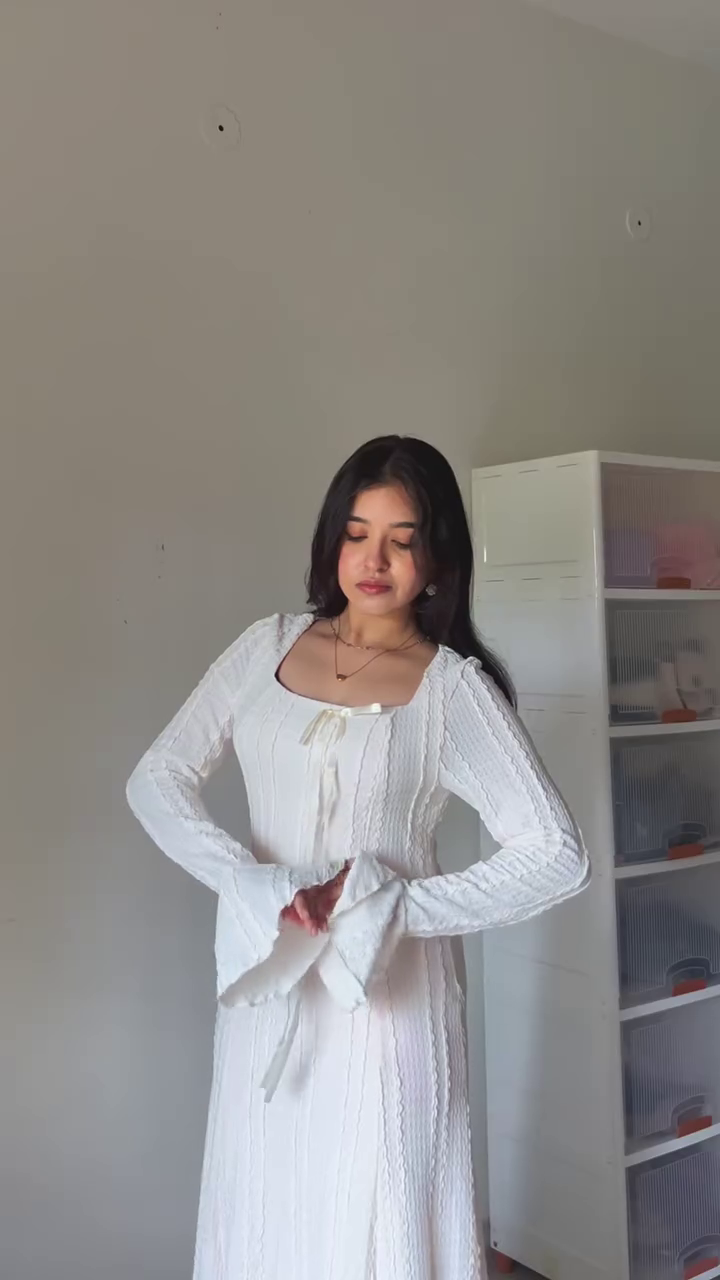 ❤️ Royal Crimson Textured Maxi Dress – Elegant Puff Sleeve Evening Gown ✨👗