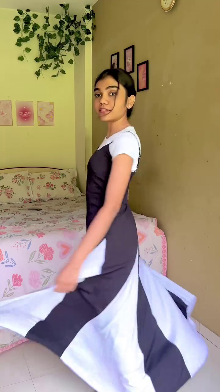 Lavender Dream Flowy Maxi Dress 🌸 | Elegant Ruffle Sleeve Tiered Dress