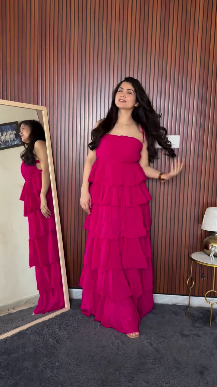 🌺 Coral Sunset Maxi Dress – Effortless Glam & Summer Romance 🌺