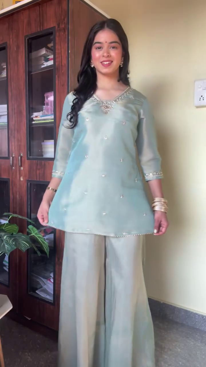 🤎 Mocha Majesty Embroidered Kurta Co-Ord Set 🤎