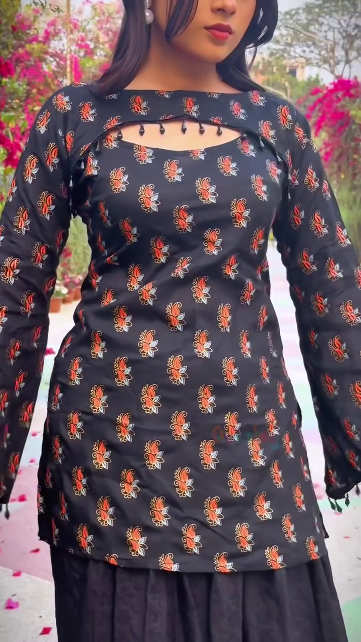 Elegant Black Printed Kurta with Flared Palazzo Set – Timeless Ethnic Grace 🖤✨