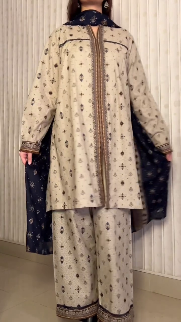 ✨ Ivory Heritage Printed 3-Piece Suit – Timeless Tradition with Modern Grace 💫