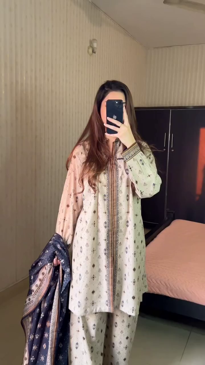 ✨ Ivory Heritage Printed 3-Piece Suit – Timeless Tradition with Modern Grace 💫